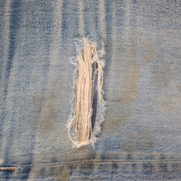 Levi's 501 Distressed Jeans - Picture 5 of 14